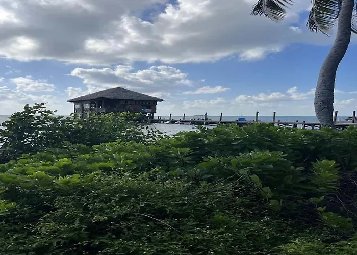 Bella Mar- Oceanfront By Floreo San Pedro (Ambergris Caye)