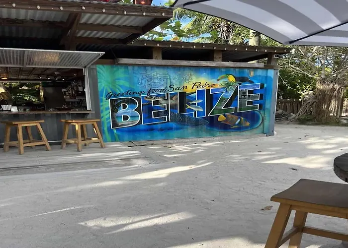 Bella Mar- Oceanfront By Floreo Holiday home San Pedro (Ambergris Caye)