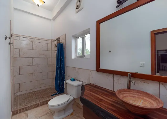 Bella Mar- Oceanfront By Floreo San Pedro (Ambergris Caye)
