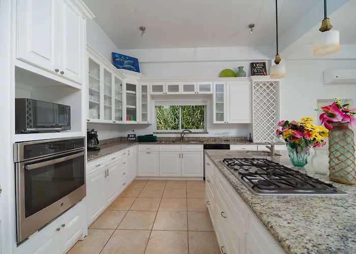 Bella Mar- Oceanfront By Floreo Holiday home *