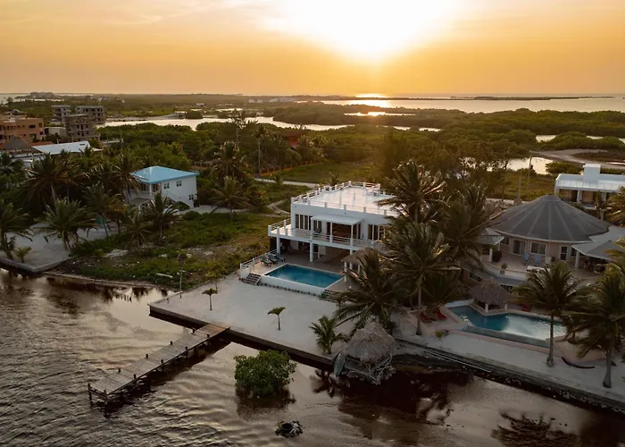 Holiday home Bella Mar- Oceanfront By Floreo San Pedro (Ambergris Caye)