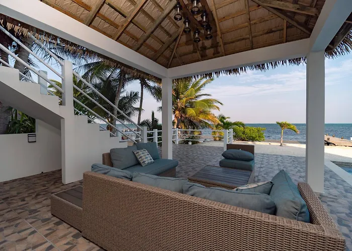 Bella Mar- Oceanfront By Floreo * San Pedro (Ambergris Caye)